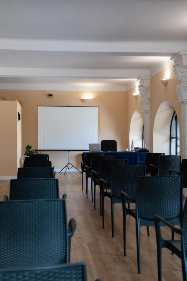 Hotel La Nuova Rotaia Gallarate Exteriér fotografie