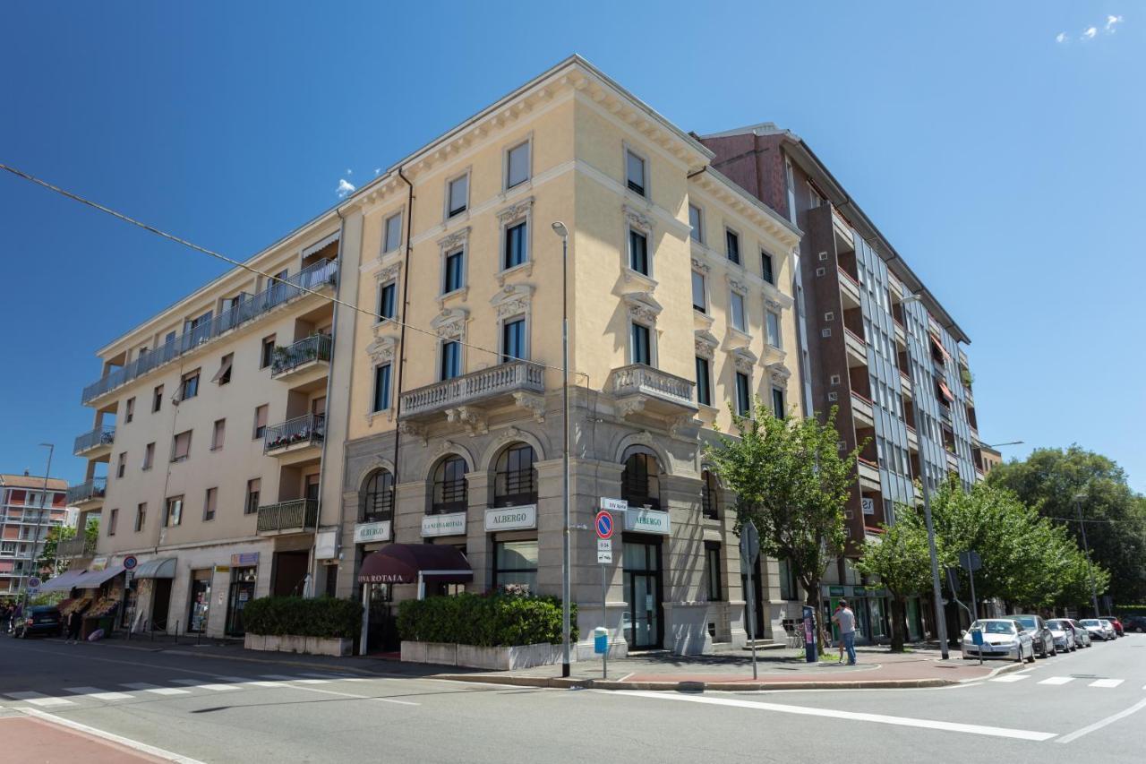 Hotel La Nuova Rotaia Gallarate Exteriér fotografie