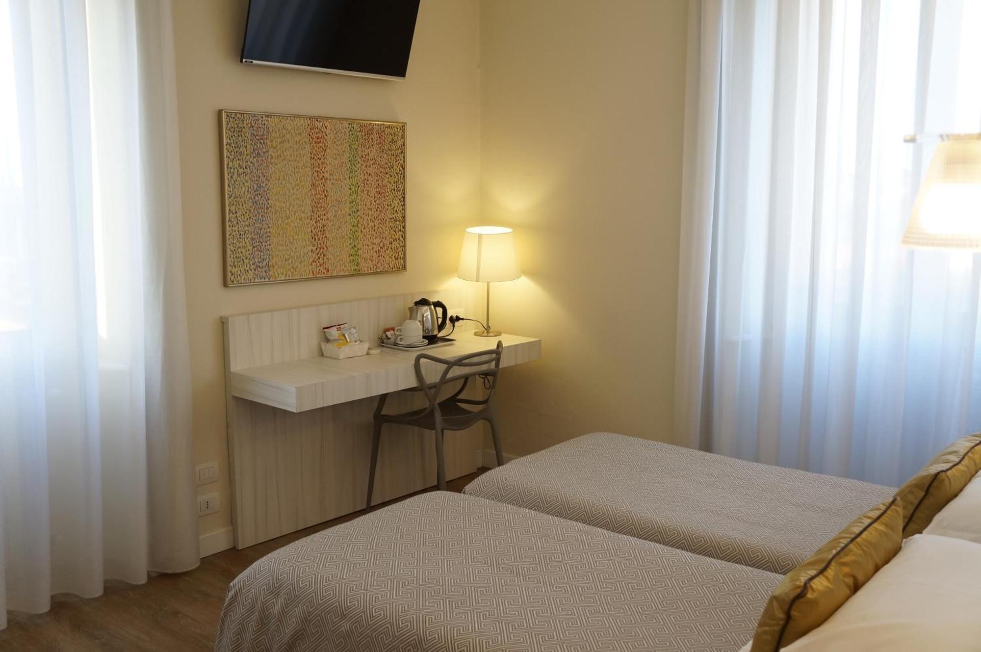 Hotel La Nuova Rotaia Gallarate Exteriér fotografie