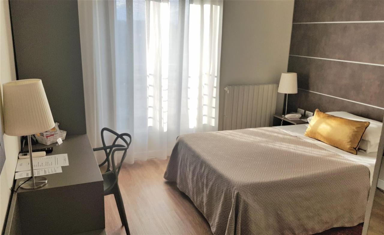 Hotel La Nuova Rotaia Gallarate Exteriér fotografie